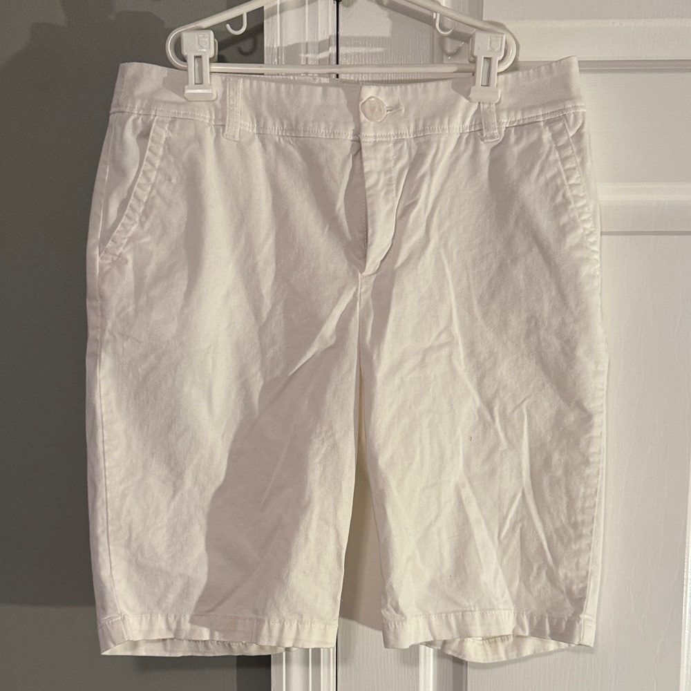 Liz Claiborne Crisp White Bermuda Shorts